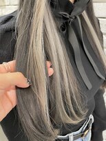 アリュア(Allure)&nbsp;ホワイトベージュインナーカラー