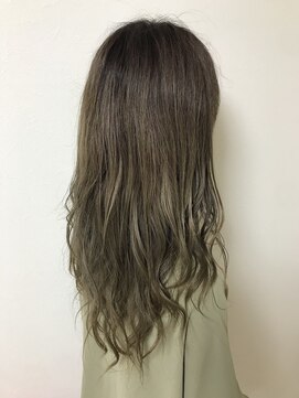 エイト 横須賀中央店(EIGHT) デザインカラー_切りっぱなしボブ