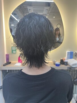 テトラ バイ ネオリーブ 横浜西口店(tetra by neolive) 横浜★ツイストスパイラルウルフ　メンズパーマ
