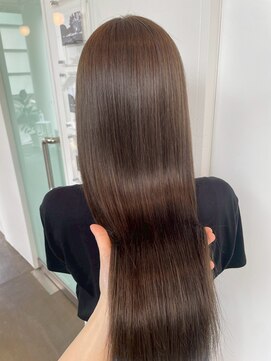 ディフィーノ 青山(DIFINO) 【DIFINO 青山】透明感ブラウングレージュ/ツヤ髪ストレート