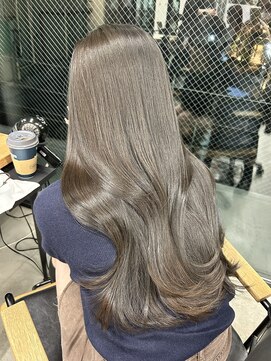 アリュウル 表参道(ALLURE) 艶感たっぷりミルクティーグレージュ◎矢口