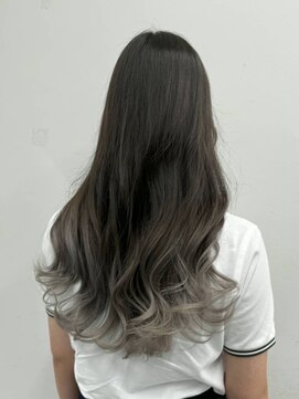 シエスタ バイ アンブルリュクス(siesta by amble luxe) グラデーションカラー シルバーグレージュ