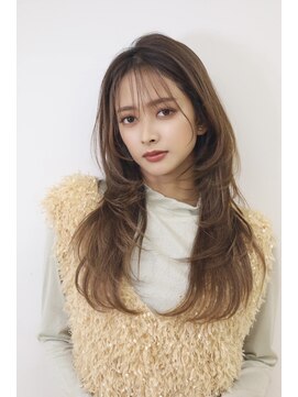 アースコアフュールボーテ 高岡店(EARTH coiffure beaute) ナチュラルベージュ_ヨシンモリ_顔周りレイヤー_レイヤーカット