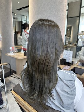 クム 川越(kum) ペリドットカラー【クム川越】