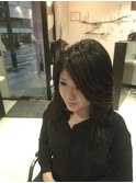 大人キレイなダウンスタイル
