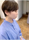 ショート ×   ハンサム ×  すぎない
