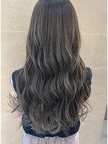 ユーフォリア 新宿通り(Euphoria)&nbsp;ハイライト/フェミニン/ダークアッシュ/ブルーグレージュ