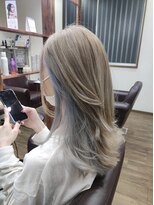 エルパライソ(Hair make Elparaiso) ホワイトベージュ　インナーアッシュ