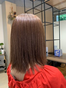 ユリイカビヨウシツ 縮毛矯正