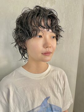 トイロ 自由が丘(Toiro) クリっとカールのショートウルフ