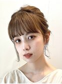 結んでも可愛い後れ毛/くびれヘア/顔まわりレイヤー