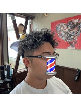 バーバー アミティ プール オム(BAR BER amity POUR HOMME) ツイストパーマ