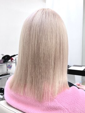 エスアイ(S.i) Wカラー　ブリーチ［五条駅/京都駅/七条駅/四条駅/烏丸駅］