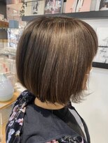 ジュイール(jouir)&nbsp;ダブルカラーミルクティーベージュカラーケアブリーチ韓国ボブ