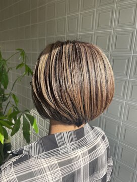 ボアップ 新居浜店(boappu) #バレイヤージュ#ショート#ブリーチカラー