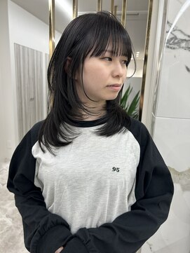 エトワール(ETOILE) レイヤーカット/ブルーブラック