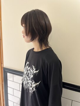 ビーハイブアヴェダ PARCO2店(BEHIVE AVEDA) 軽めウルフ【三橋由奈】