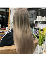 フツーロ 栄(FUTURO)&nbsp;プルエクステ