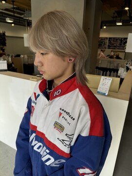 ミー 岡崎(mii) ホワイトベージュカラー [岡崎.北岡崎.ハイトーン]