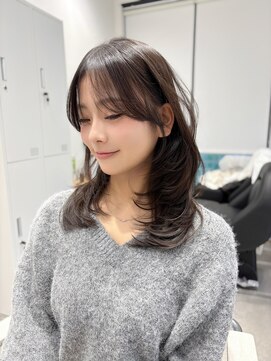 コアレス キョウト(COALESS kyoto) 韓国ヘア/レイヤーカット/顔まわりカット/Instagram @ken__gucci