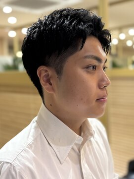 ヨシザワインク プレミアム 横浜 桜木町店(YOSHIZAWA Inc. PREMIUM) ツーブロック刈り上げビジネス爽やかアップバングスタイル