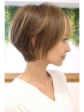 ビューイースト 亀戸 錦糸町(VIEW EAST) ショートカット/似合わせショート/白髪ぼかし/似合わせ診断