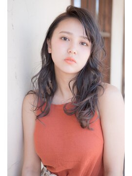 ジューシィ(Juicy) ゆるふわ、ハンサム女子ロング！