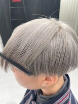 ココ 本八幡(KOKO)&nbsp;黒髪クラゲヘアーオリーブグレー小顔ココアベージュショート