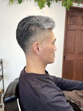 ヴースヘアデザイン(vou's hair design) スリックバック(オールバック)