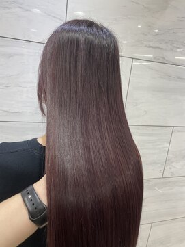 ループ(LOOP) ブリーチなしで作るピンクカラー