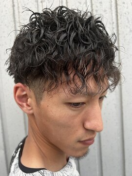 クレアトゥール イズミ(createur IZUMI) メンズパーマ