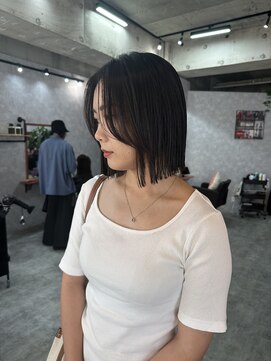 シールドヘアー 沖縄 新都心(C'LD Hair) ストレートボブ/縮毛矯正/髪質改善/切りっぱなしボブ/ストレート