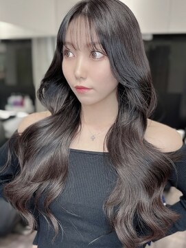 エリーツ 表参道(elyts) シールエクステで暗髪韓国ヘア、ワンホンヘア 表参道