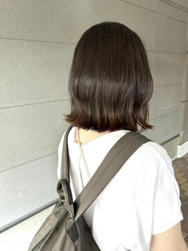 スーリール 春日店(Sourire) ボブスタイル 切りっぱなし ヘッドスパ『半個室』