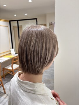 パウダーヘアー ルミニティ(powder hair luminity) ミルクティーベージュ