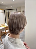 ミルクティーベージュ
