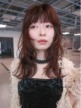 トレンチ(TRENCH)の写真/【レイヤーカット特化】ザクザクレイヤーカット・韓国風ボブが人気◎トレンドの韓国スタイルの似合わせ◎