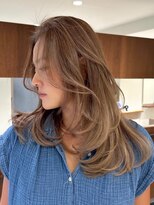 セイントローレン バイ ジルブラン(St.Lauren by JIL BLAN)&nbsp;ハイライトバレイヤージュダブルカラーショートカット