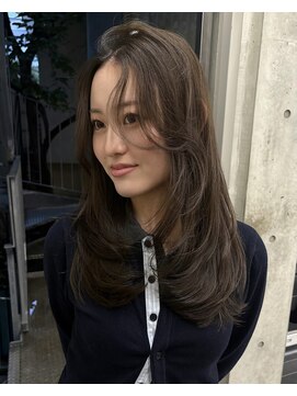 アワーズ 南青山(Our's) 透明感カラー/ミディアムレイヤー[表参道駅/明治神宮前駅]