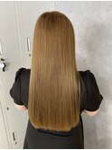 透明感ベージュ