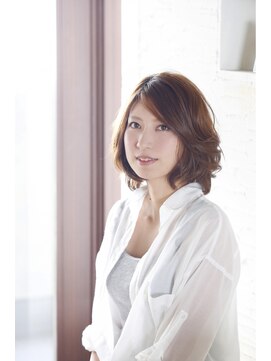 アンツ ヘアーアンドリゾート 辻堂本店(ANT'S Hair and Resort) 大人かわいいミディアムレイヤー