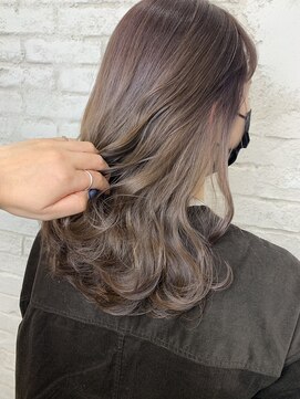 プライズ アイリス 池袋東口店(prize Iris) ラベンダーグレージュハイライトグレージュ白髪ぼかしにも！