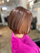 ツムグ 代官山店(TUMUGU) 大人可愛いレッドカラー白髪ぼかしヘルシースタイルイメチェン