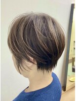 ランプ(Lamp)&nbsp;くびレイヤーグレーベージュニュアンスカラー白髪染め白髪ぼかし