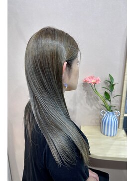 フロー(Froh) ハイライトブルー