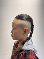 ピリナ(Pilina) マンバン三つ編み 【辮髪】/刈り上げ/キッズカット/伸ばしかけ