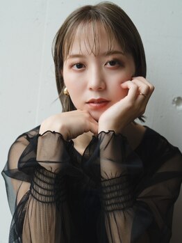 美容室 スタイルエキシティ(STYLE EKI CITY)の写真/【50%OFF/広島駅1分】"隠す"ではなく"魅せる"カラーで透明感&艶感up!グレイカラーに初めて挑戦する方にも◎