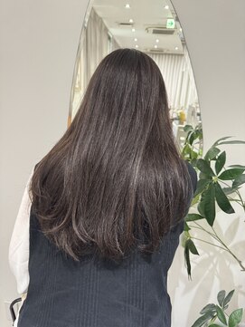 ジーナ 福岡天神(Zina) マロンベージュ(Zina福岡天神)