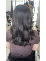 エラ(Ella)&nbsp;髪質改善ブラウングレージュで艶髪