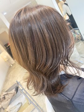 プレフェレプレフェ(prefere prefe) くびれミディアム×赤み消しカラー